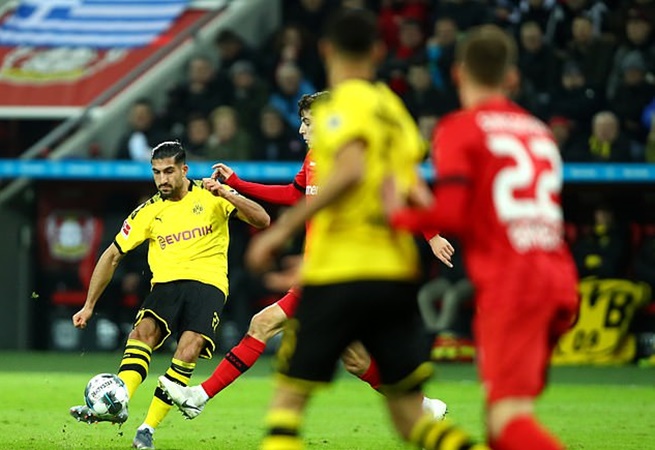 Dortmund thua ngược 3-4, "kẻ vẽ cầu vồng" đăng đàn nguyên nhân thất bại