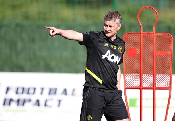 Man Utd chốt thêm cái tên không ngờ thay thế Solskjaer