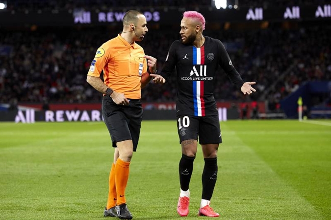 Ảnh bài viết HLV PSG lên tiếng làm rõ chấn thương của Neymar trước ngày chiến Dortmund