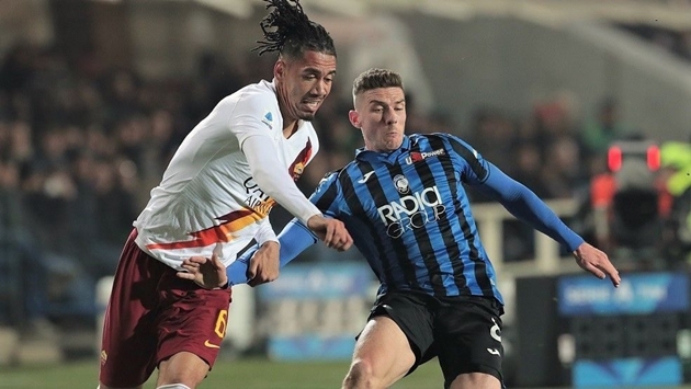 Ảnh bài viết Smalling mắc sai lầm, tự mở cánh cửa trở về Man Utd