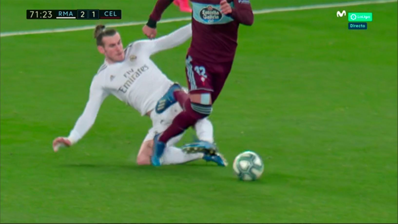 Bale triệt hạ khủng khiếp, cựu sao Barca suýt nữa thì "toang"!
