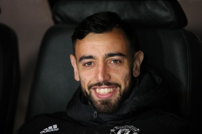 Van Persie phát cuồng Fernandes: "Không thể tin nổi!"