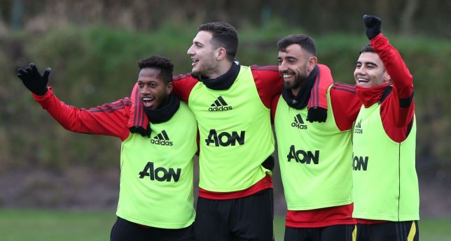 Lộ chi tiết hợp đồng "khủng" tân binh tới Man Utd