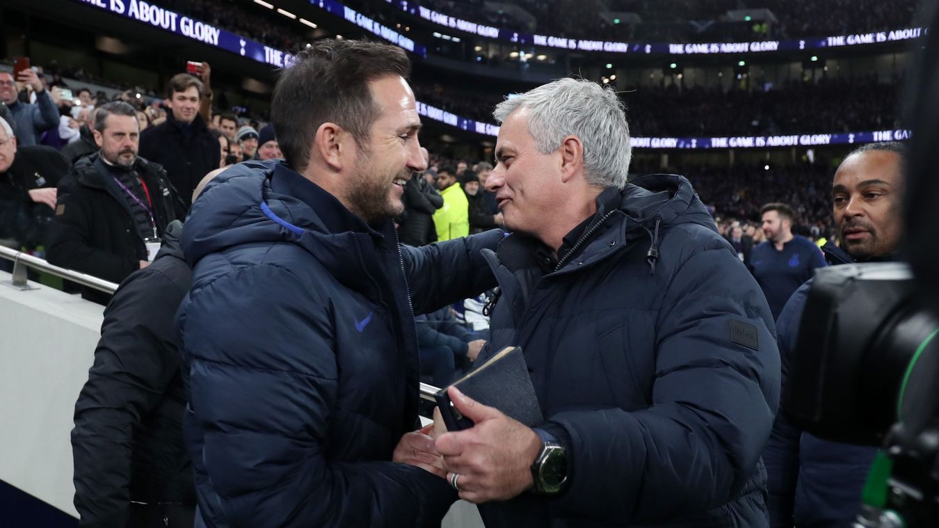 Liên tiếp “nếm trái đắng”: Jose Mourinho đã thật sự “hết phép”?