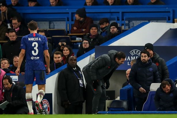 Ảnh bài viết Chuyên gia chỉ trích: "Cậu ta đã khiến Chelsea thất vọng"