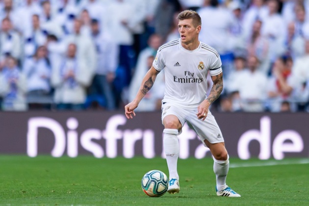 Fan Quỷ đỏ: "Cậu ấy nhẹ nhàng, thanh thoát như Toni Kroos vậy"