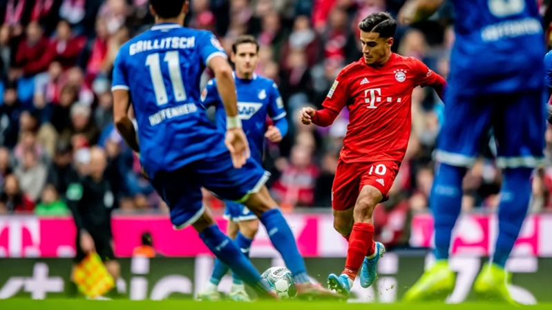 HLV Bayern ra tối hậu thư cho "kẻ tàng hình" tại Allianz Arena
