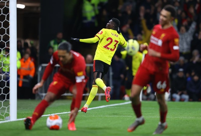4 lý do khiến Liverpool thảm bại trước Watford: "Bom tấn" thức giấc!