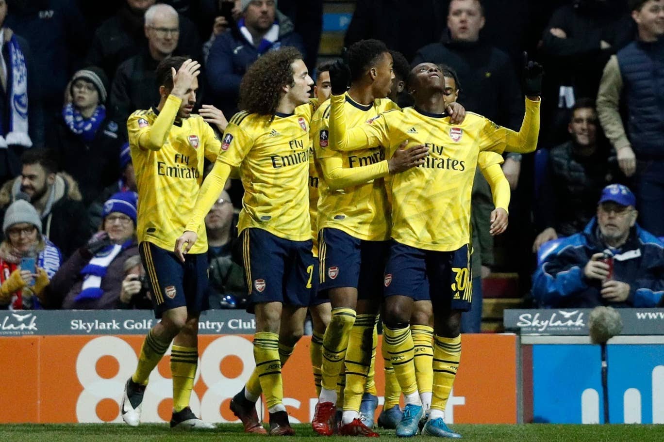 CĐV Arsenal: "Siêu đẳng; Quá thông minh; Thật điềm tĩnh"