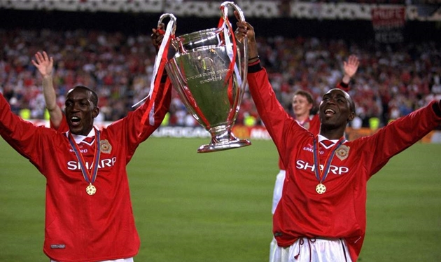 12 cầu thủ từng khoác áo Man Utd và Blackburn: "Thế hệ vàng" 1999 góp mặt