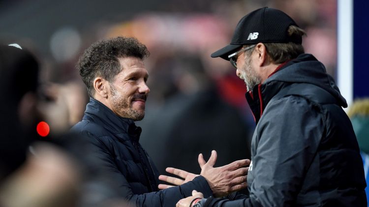 Ảnh bài viết Liên tiếp ngã sắp mặt, thầy trò Jurgen Klopp rối bời trước "quái kiệt" Simeone