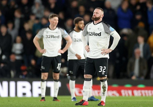Chơi cực hay, sao Man Utd bị chính fan Quỷ đỏ chỉ trích vì 'tàn nhẫn quá'