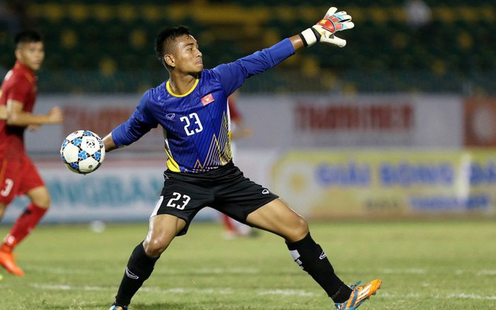 SỐC: Cựu thủ môn U23 Việt Nam dính tiêu cực, nhận án phạt nặng
