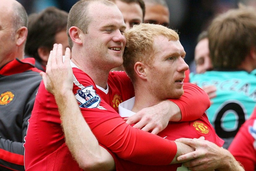 "Cầu thủ M.U đó nhắc Rooney nhớ đến huyền thoại Paul Scholes"