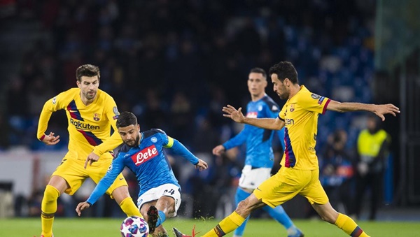 Barca tiếp đón Napoli trên Camp Nou không khán giả vì virus Corona