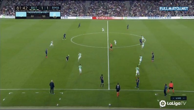 Trong cùng 1 đêm, Man City và Real bó tay trước "2 kẻ gián điệp" bất đắc dĩ