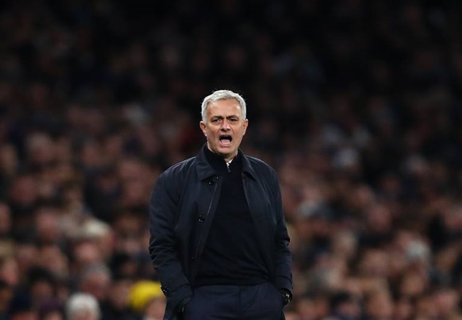 Ảnh bài viết Tottenham 'đại loạn', cầu thủ 'bật' Mourinho vì 1 vấn đề quen thuộc?