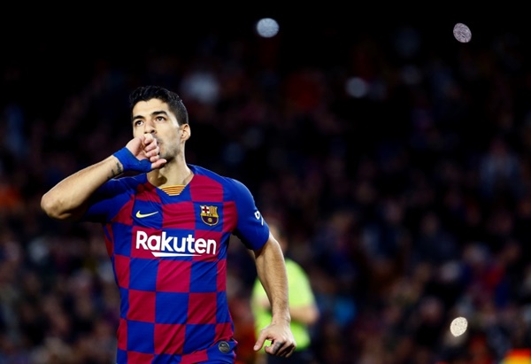 Barcelona “hưởng lợi” từ đại dịch virus Corona