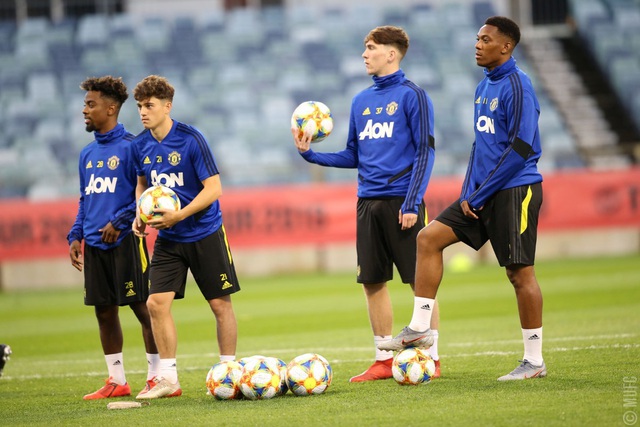 "Lì lợm" trước COVID-19, đây là cách Man Utd kiểm soát dịch bệnh