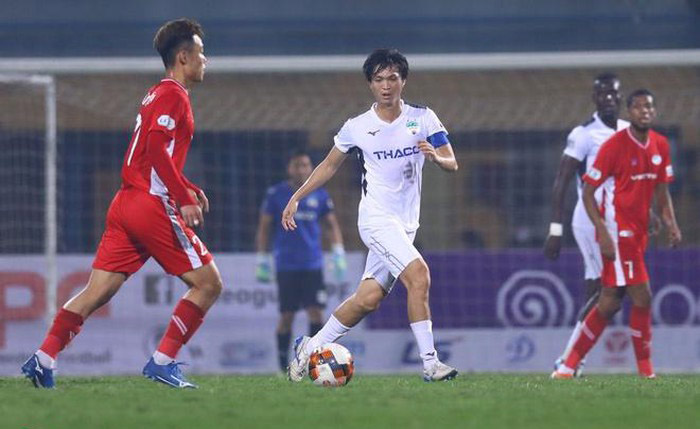 Đã rõ lý do Tuấn Anh bị thay ra sớm trong trận HAGL vs Viettel