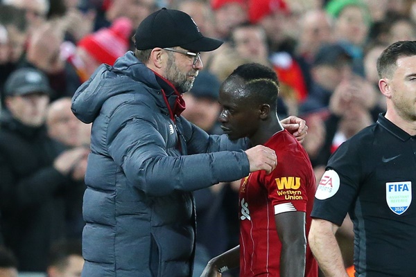 Ảnh bài viết Liverpool sẽ bán “viên đạn màu đen” nếu…