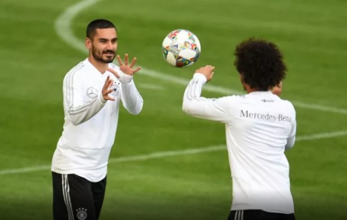 Ảnh bài viết Tác nhân bất ngờ xuất hiện, Sane sẽ "quay đầu" với Man City?