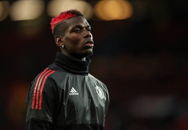 CHOÁNG! Ngang nhiên mặc áo Juve, Pogba khiến Man Utd 'hú vía'