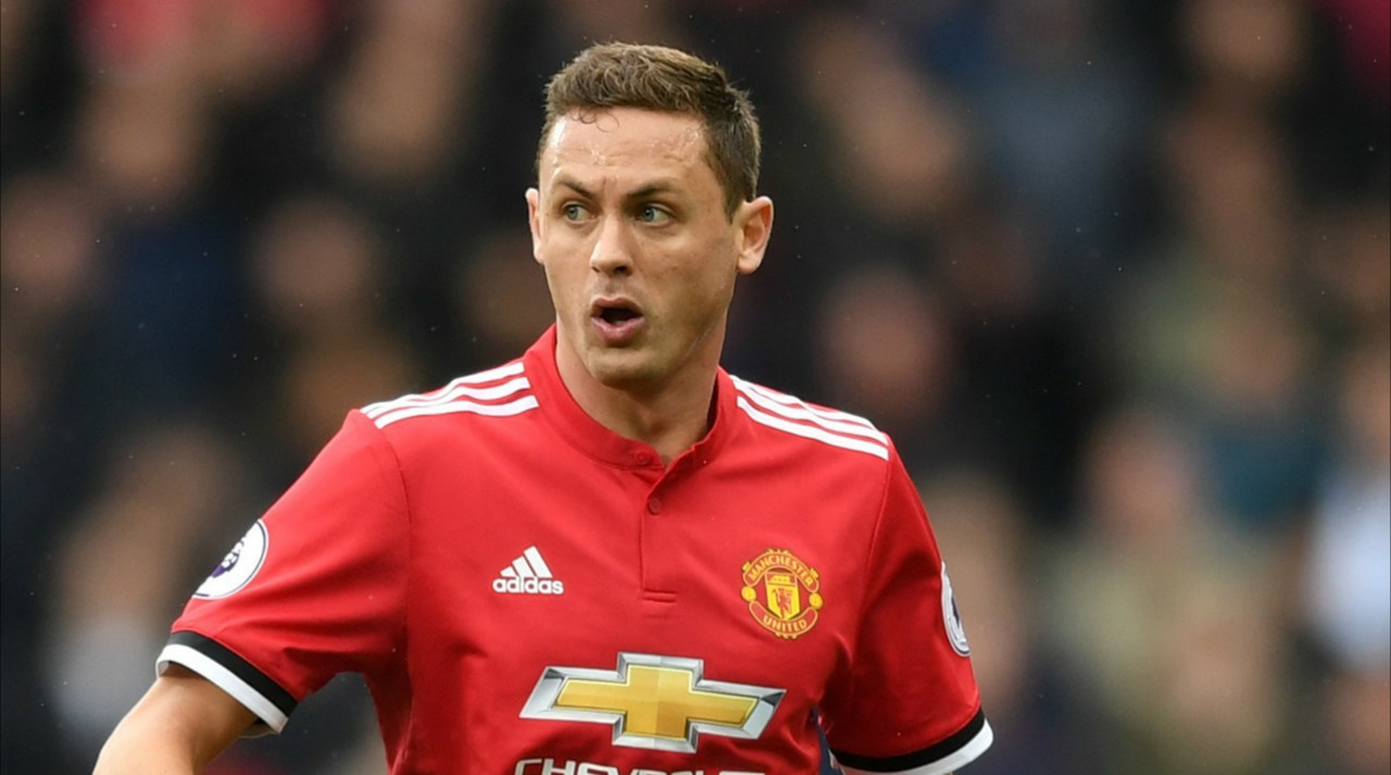 Ảnh bài viết CĐV Man Utd: "Kẻ thay thế Matic; Mạnh mẽ hơn Herrera; Ký ngay"