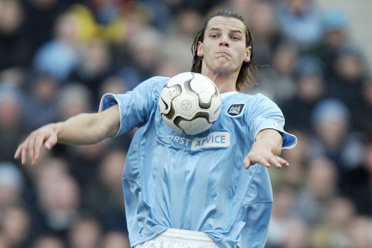 "Gia nhập Man City là quyết định tồi tệ nhất của tôi"