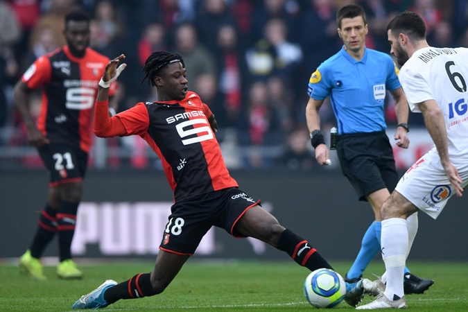 Ảnh bài viết NHM Liverpool: "Ký ngay, đó là một quái vật"