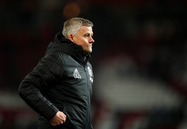 Trò cũ đột ngột qua đời, Solskjaer 'đau đớn' phá vỡ im lặng