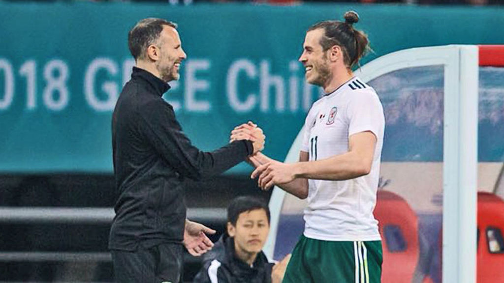 Nhìn lại ngày xứ Wales hủy diệt Trung Quốc 6-0 trong trận ra mắt của Ryan Giggs