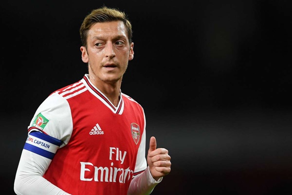 3 tiền vệ thay thế Mesut Ozil tại Arsenal: 2 mới, 1 cũ