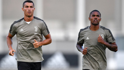 3 ngôi sao nên rời Juventus vào Hè này: "Máy chạy xứ Samba"