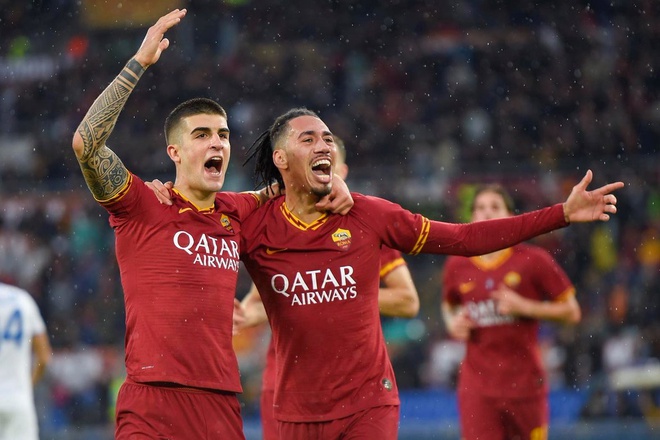 Ảnh bài viết 'Có Smalling bên cạnh thật tuyệt vời, anh ấy cho lời khuyên, giúp tôi tiến bộ'