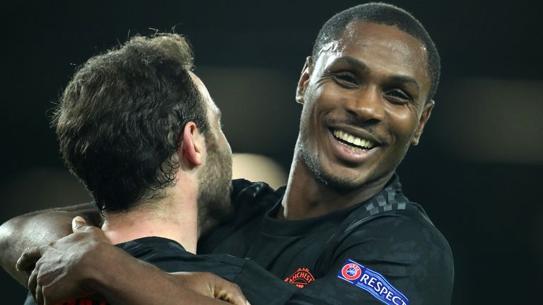 CLB TQ gây choáng, chốt khả năng bán Ighalo cho Man Utd