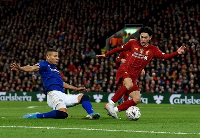 Ảnh bài viết Minamino 'lạc lối' ở Liverpool, HLV Salzburg tuyên bố quá bất ngờ