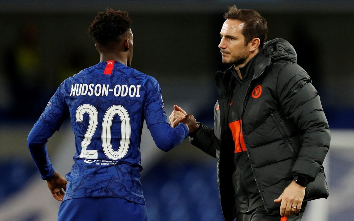 Ảnh bài viết Lampard thở phào, báo tin cực vui về Hudson-Odoi giữa tâm bão COVID-19
