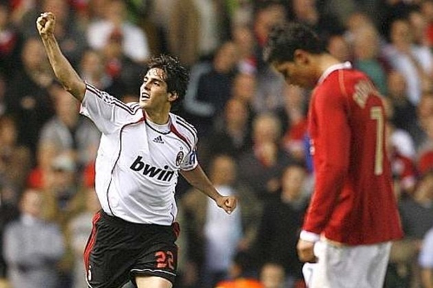 Siêu đội hình Champions League của Ronaldinho: Không CR7, ám ảnh 'kẻ vô duyên'