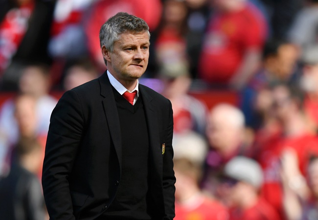COVID-19 bùng phát, Man Utd 'ôm hận' với kế hoạch 16 triệu bảng? 