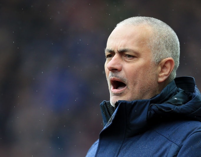 Ảnh bài viết Mourinho lớn tiếng, đòi các cầu thủ Tottenham làm 1 điều giữa mùa dịch