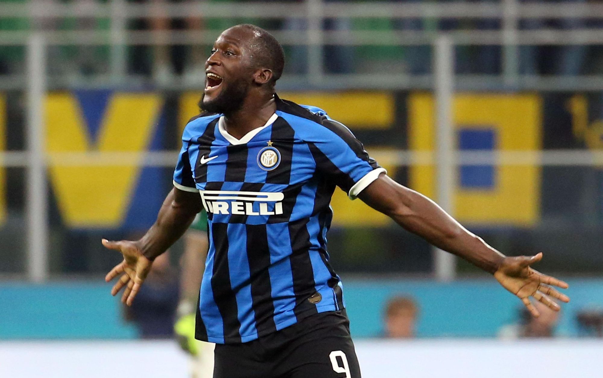 Romelu Lukaku lên án 1 điều khi giải VĐQG Bỉ bị huỷ bỏ vì COVID-19