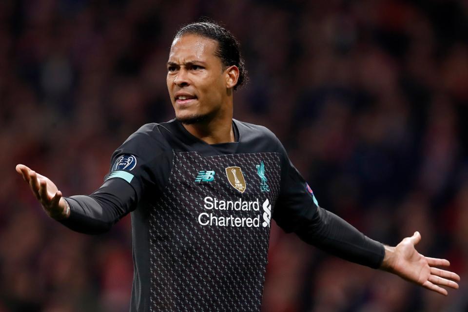 Ảnh bài viết Sếp bự Liverpool chỉ ra trận cầu sai lầm, tiếp tay cho virus Corona