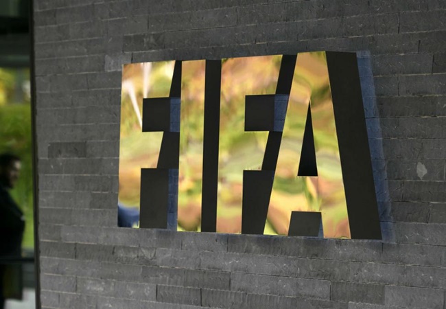 CHÍNH THỨC! FIFA ra thông báo then chốt, bóng đá 'tê liệt' hoàn toàn
