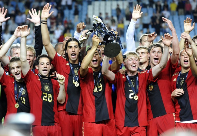 Từ Neuer đến Ozil: Đội hình Đức vô địch U21 châu Âu 2009 giờ ra sao?