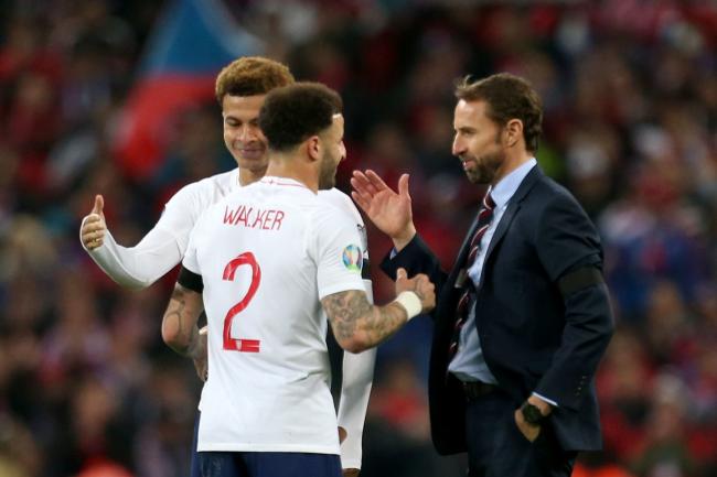 Ảnh bài viết Thác loạn giữa mùa dịch, sao Man City nhận "án tử" từ HLV ĐT Anh