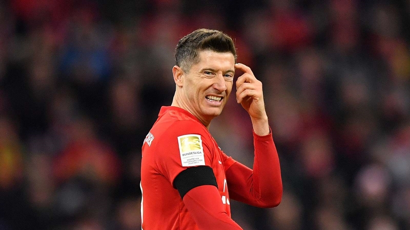 Lewandowski suýt cập bến Genoa thay vì Dortmund trong quá khứ