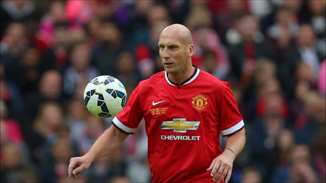 Jaap Stam nói gì khi phải chọn giữa M.U và Milan?