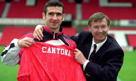 Nhìn lại 10 bản hợp đồng đầu tiên của M.U trong kỷ nguyên Premier League