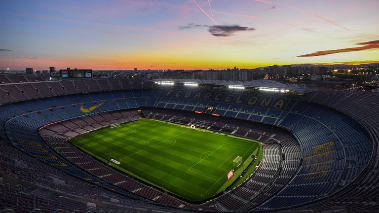 Ảnh bài viết CHÍNH THỨC! Barcelona bán tên sân Camp Nou mùa 2020/21
